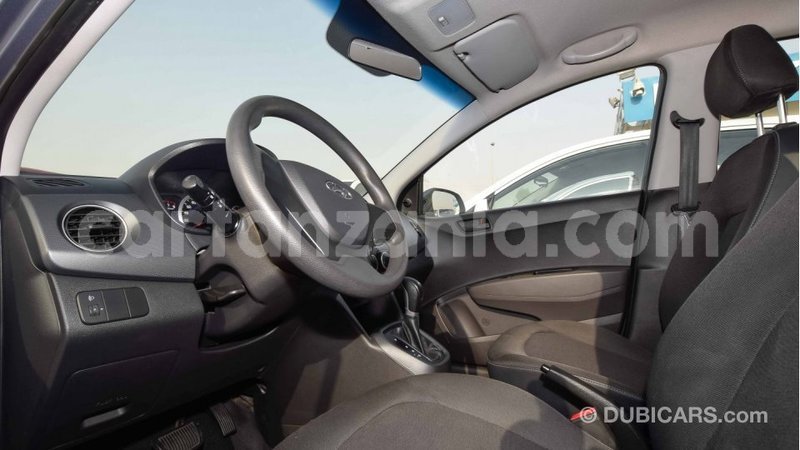 Big with watermark hyundai i10 arusha import dubai 7419