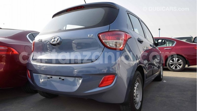 Big with watermark hyundai i10 arusha import dubai 7419