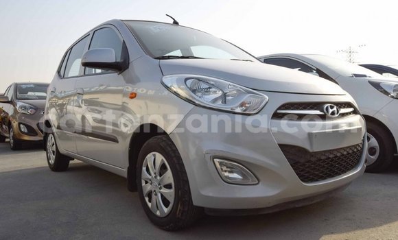 Buy Import Hyundai i10 Other Car in Import - Dubai in Arusha Buy Import Hyundai i10 Other Car in Import - Dubai in Arusha