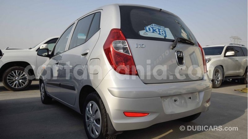 Big with watermark hyundai i10 arusha import dubai 7421