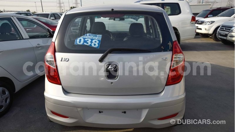 Big with watermark hyundai i10 arusha import dubai 7421