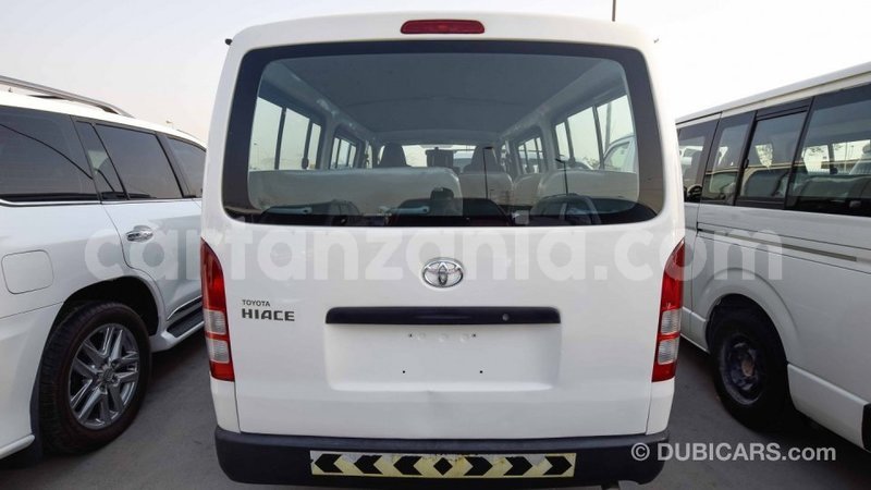 Big with watermark toyota hiace arusha import dubai 7423