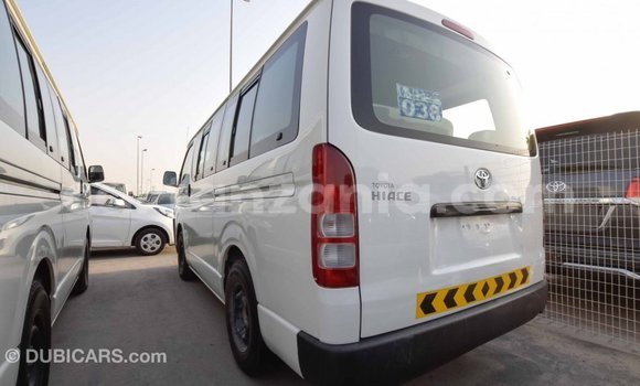 Buy Import Toyota Hiace White Car in Import - Dubai in Arusha Buy Import Toyota Hiace White Car in Import - Dubai in Arusha