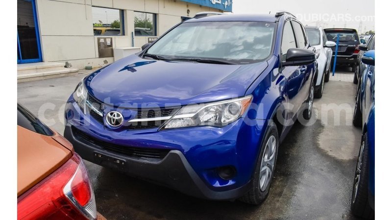 Big with watermark toyota ade arusha import dubai 7424