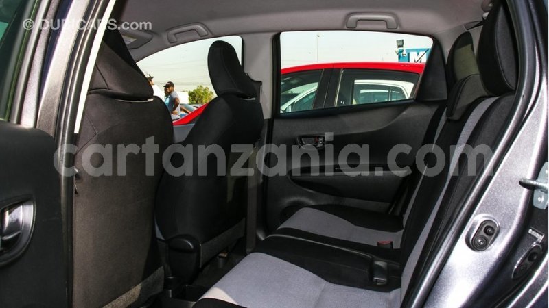 Big with watermark toyota yaris arusha import dubai 7429