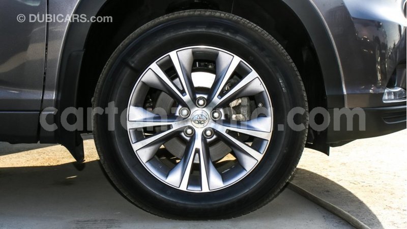 Big with watermark toyota highlander arusha import dubai 7430