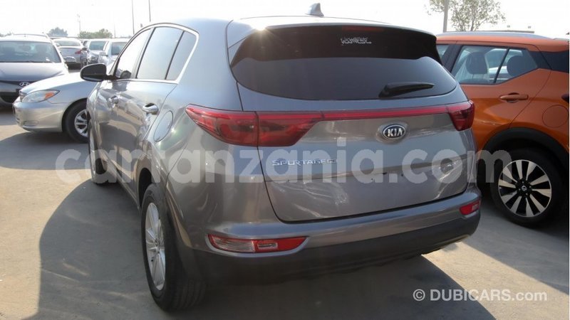 Big with watermark kia sportage arusha import dubai 7431