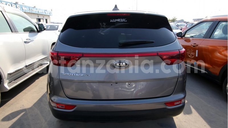 Big with watermark kia sportage arusha import dubai 7431