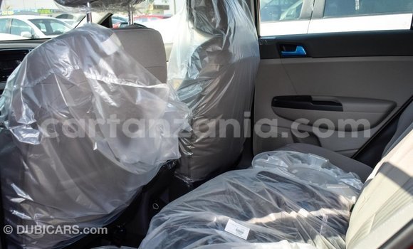 Buy Import Kia Sportage Red Car in Import - Dubai in Arusha Buy Import Kia Sportage Red Car in Import - Dubai in Arusha