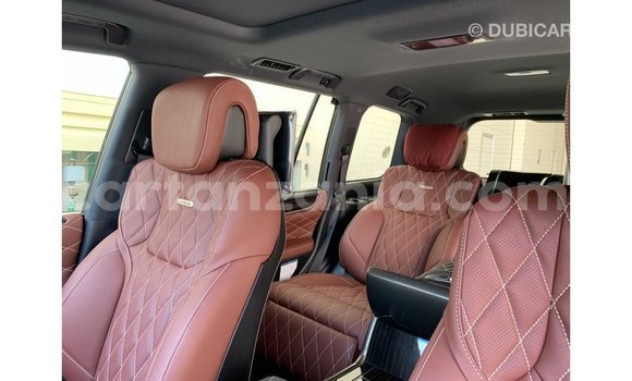 Nunua Imported Lexus LX Nyeusi Gari ndani ya Import - Dubai nchini Arusha Nunua Imported Lexus LX Nyeusi Gari ndani ya Import - Dubai nchini Arusha