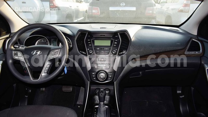 Big with watermark hyundai santa fe arusha import dubai 7459