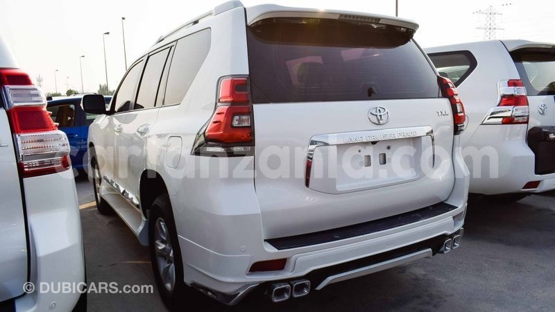 Big with watermark toyota prado arusha import dubai 7461