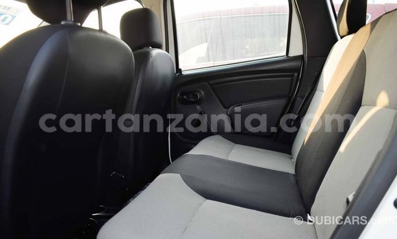 Buy Import Renault Duster White Car in Import - Dubai in Arusha Buy Import Renault Duster White Car in Import - Dubai in Arusha