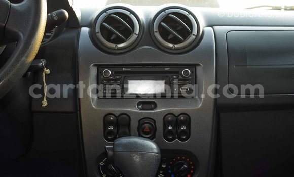 Buy Import Renault Duster White Car in Import - Dubai in Arusha Buy Import Renault Duster White Car in Import - Dubai in Arusha