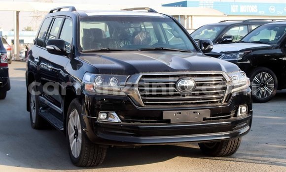 Buy Import Toyota Land Cruiser Black Car in Import - Dubai in Arusha Buy Import Toyota Land Cruiser Black Car in Import - Dubai in Arusha