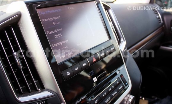 Buy Import Toyota Land Cruiser Black Car in Import - Dubai in Arusha Buy Import Toyota Land Cruiser Black Car in Import - Dubai in Arusha