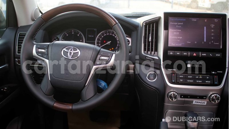 Big with watermark toyota land cruiser arusha import dubai 7470