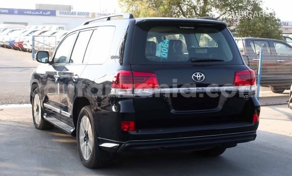 Buy Import Toyota Land Cruiser Black Car in Import - Dubai in Arusha Buy Import Toyota Land Cruiser Black Car in Import - Dubai in Arusha
