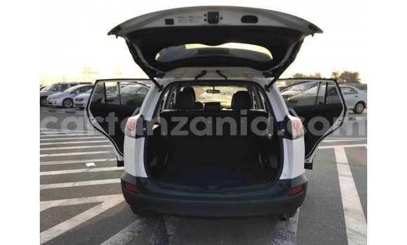 Buy Import Toyota Ade White Truck in Import - Dubai in Arusha Buy Import Toyota Ade White Truck in Import - Dubai in Arusha