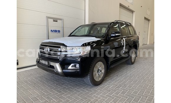 Nunua Imported Toyota Land Cruiser Nyeusi Gari ndani ya Import - Dubai nchini Arusha Nunua Imported Toyota Land Cruiser Nyeusi Gari ndani ya Import - Dubai nchini Arusha