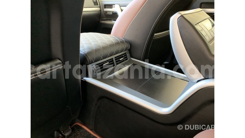 Big with watermark toyota land cruiser arusha import dubai 7482