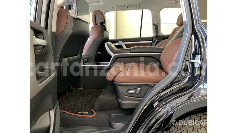 Big with watermark toyota land cruiser arusha import dubai 7482