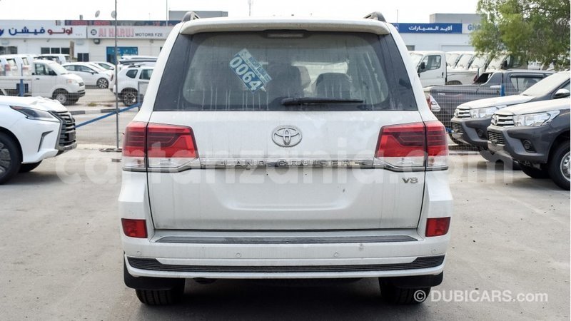 Big with watermark toyota land cruiser arusha import dubai 7483