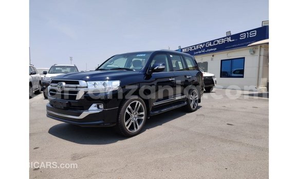 Buy Import Toyota Land Cruiser Black Car in Import - Dubai in Arusha Buy Import Toyota Land Cruiser Black Car in Import - Dubai in Arusha