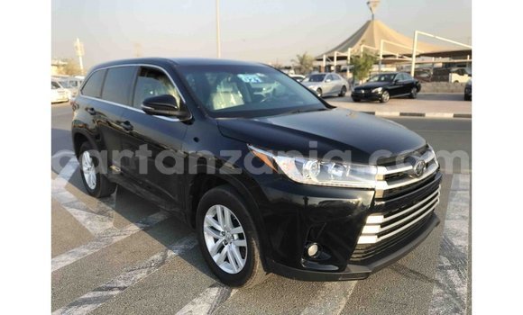 Buy Import Toyota Highlander Black Car in Import - Dubai in Arusha Buy Import Toyota Highlander Black Car in Import - Dubai in Arusha