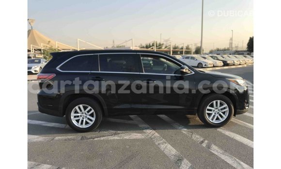 Buy Import Toyota Highlander Black Car in Import - Dubai in Arusha Buy Import Toyota Highlander Black Car in Import - Dubai in Arusha