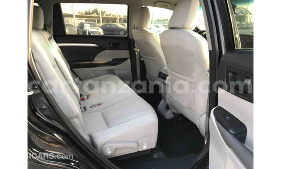 Buy Import Toyota Highlander Black Car in Import - Dubai in Arusha Buy Import Toyota Highlander Black Car in Import - Dubai in Arusha