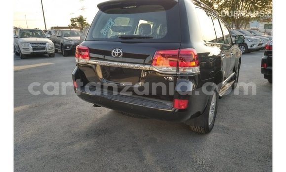 Buy Import Toyota Land Cruiser Black Car in Import - Dubai in Arusha Buy Import Toyota Land Cruiser Black Car in Import - Dubai in Arusha