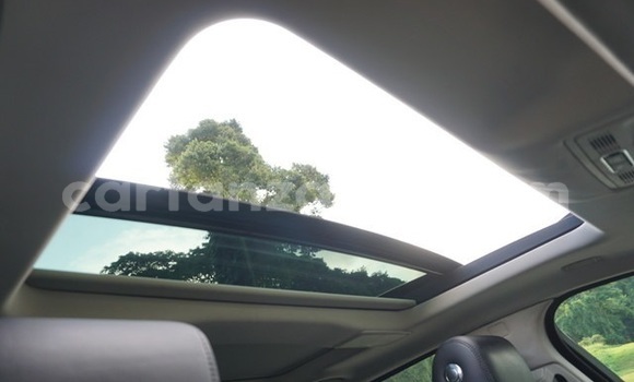 Nunua Imported Jaguar XJ Nyingine Gari ndani ya Dar es Salaam nchini Dar es Salaam Nunua Imported Jaguar XJ Nyingine Gari ndani ya Dar es Salaam nchini Dar es Salaam