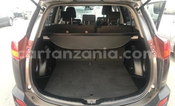 Nunua Ilio tumika Toyota RAV4 Nyeusi Gari ndani ya Dar es Salaam nchini Dar es Salaam Nunua Ilio tumika Toyota RAV4 Nyeusi Gari ndani ya Dar es Salaam nchini Dar es Salaam