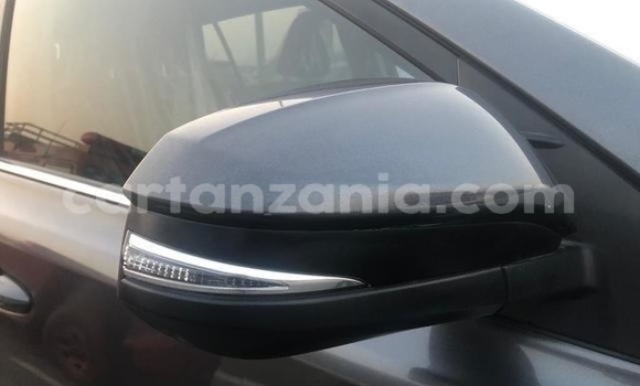 Nunua Ilio tumika Toyota RAV4 Nyeusi Gari ndani ya Dar es Salaam nchini Dar es Salaam Nunua Ilio tumika Toyota RAV4 Nyeusi Gari ndani ya Dar es Salaam nchini Dar es Salaam