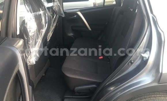 Nunua Ilio tumika Toyota RAV4 Nyeusi Gari ndani ya Dar es Salaam nchini Dar es Salaam Nunua Ilio tumika Toyota RAV4 Nyeusi Gari ndani ya Dar es Salaam nchini Dar es Salaam