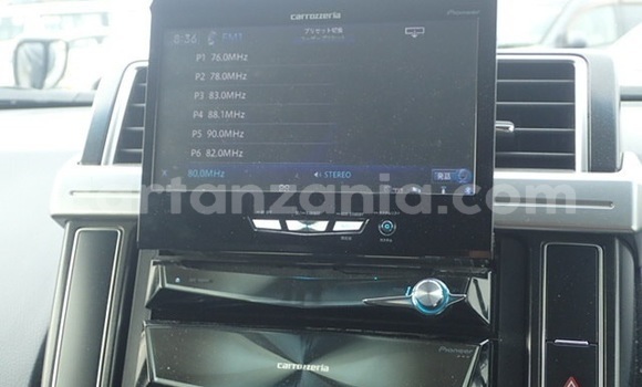 Nunua Imported Toyota Land Cruiser Prado Nyeusi Gari ndani ya Dar es Salaam nchini Dar es Salaam Nunua Imported Toyota Land Cruiser Prado Nyeusi Gari ndani ya Dar es Salaam nchini Dar es Salaam