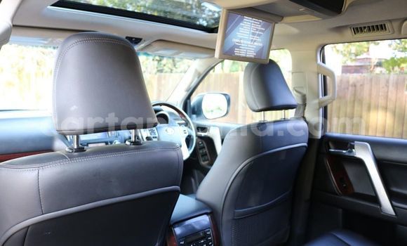 Nunua Ilio tumika Toyota Land Cruiser Prado Nyingine Gari ndani ya Dar es Salaam nchini Dar es Salaam Nunua Ilio tumika Toyota Land Cruiser Prado Nyingine Gari ndani ya Dar es Salaam nchini Dar es Salaam