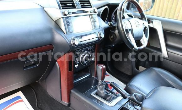 Nunua Ilio tumika Toyota Land Cruiser Prado Nyingine Gari ndani ya Dar es Salaam nchini Dar es Salaam Nunua Ilio tumika Toyota Land Cruiser Prado Nyingine Gari ndani ya Dar es Salaam nchini Dar es Salaam