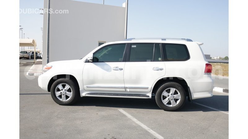 Big with watermark toyota land cruiser arusha import dubai 7533