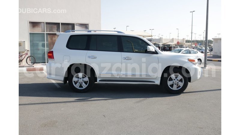 Big with watermark toyota land cruiser arusha import dubai 7533