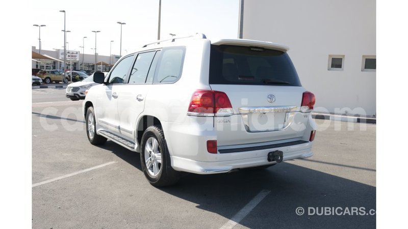 Big with watermark toyota land cruiser arusha import dubai 7533