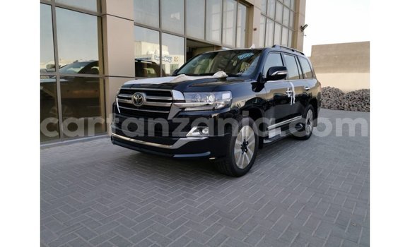 Nunua Imported Toyota Land Cruiser Nyeusi Gari ndani ya Import - Dubai nchini Arusha Nunua Imported Toyota Land Cruiser Nyeusi Gari ndani ya Import - Dubai nchini Arusha