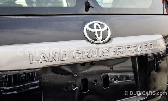 Nunua Imported Toyota Prado Nyeusi Gari ndani ya Import - Dubai nchini Arusha Nunua Imported Toyota Prado Nyeusi Gari ndani ya Import - Dubai nchini Arusha