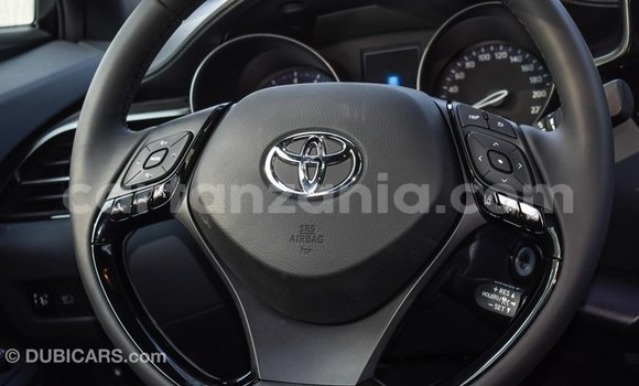 Nunua Imported Toyota C-HR Nyingine Gari ndani ya Import - Dubai nchini Arusha Nunua Imported Toyota C-HR Nyingine Gari ndani ya Import - Dubai nchini Arusha