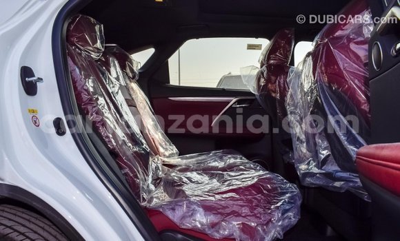 Nunua Imported Lexus RX 300 Nyeupe Gari ndani ya Import - Dubai nchini Arusha Nunua Imported Lexus RX 300 Nyeupe Gari ndani ya Import - Dubai nchini Arusha