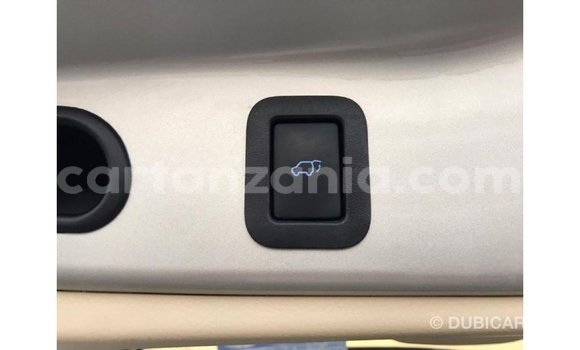 Nunua Imported Toyota Highlander Nyingine Gari ndani ya Import - Dubai nchini Arusha Nunua Imported Toyota Highlander Nyingine Gari ndani ya Import - Dubai nchini Arusha