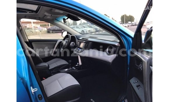 Nunua Imported Toyota Ade Bluu Lori ndani ya Import - Dubai nchini Arusha Nunua Imported Toyota Ade Bluu Lori ndani ya Import - Dubai nchini Arusha