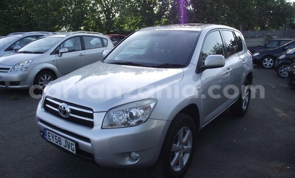 Nunua Ilio tumika Toyota RAV4 Nyeusi Gari ndani ya Dar es Salaam nchini Dar es Salaam Nunua Ilio tumika Toyota RAV4 Nyeusi Gari ndani ya Dar es Salaam nchini Dar es Salaam
