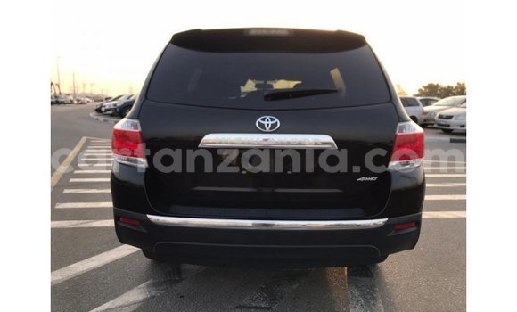 Buy Import Toyota Highlander Black Car in Import - Dubai in Arusha Buy Import Toyota Highlander Black Car in Import - Dubai in Arusha